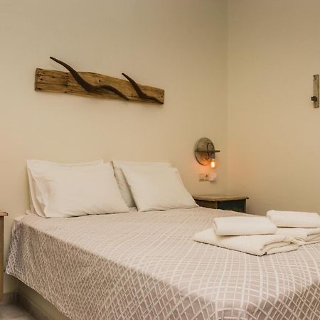 Hotel Sunshine Matala Екстериор снимка