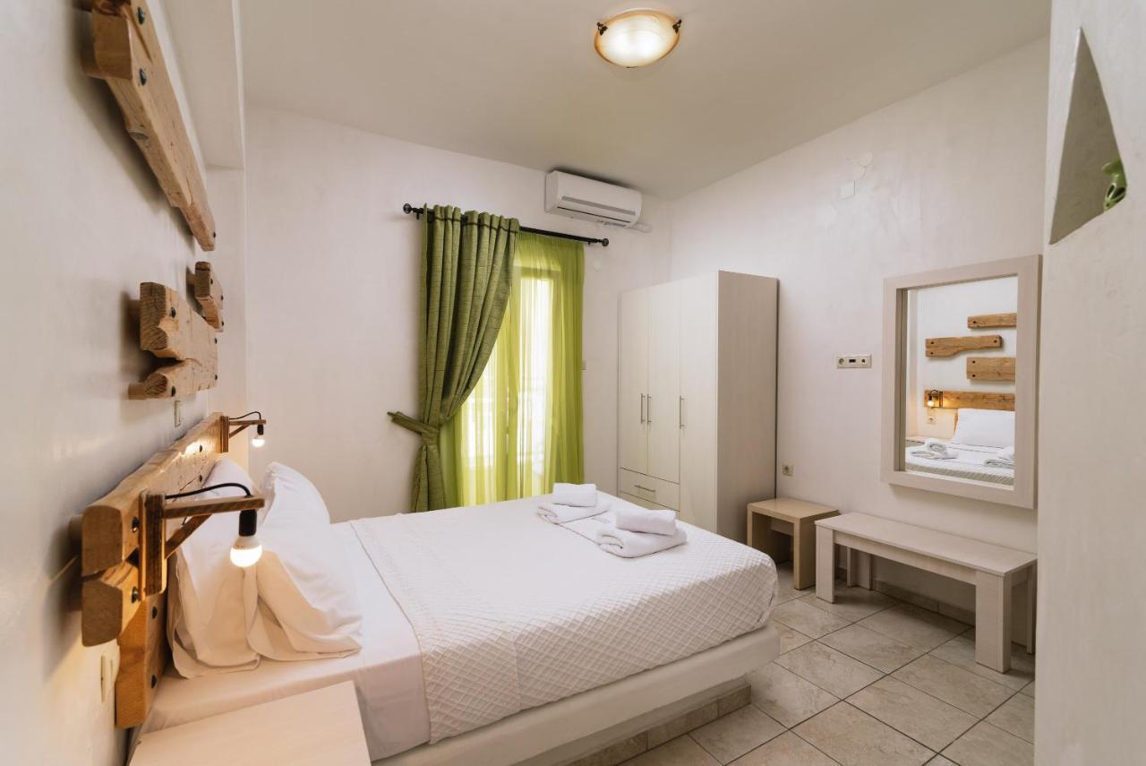 Hotel Sunshine Matala Екстериор снимка