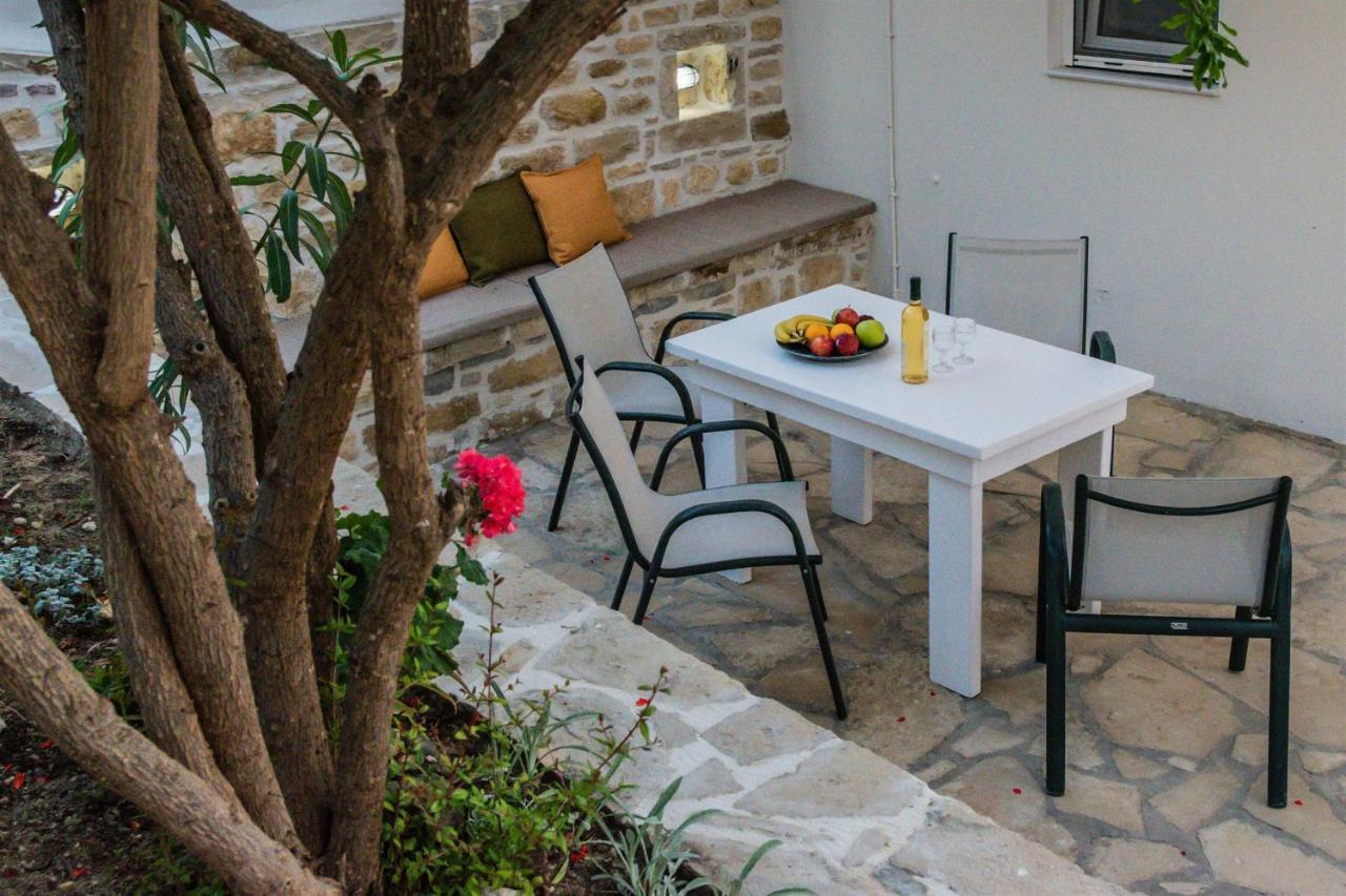 Hotel Sunshine Matala Екстериор снимка