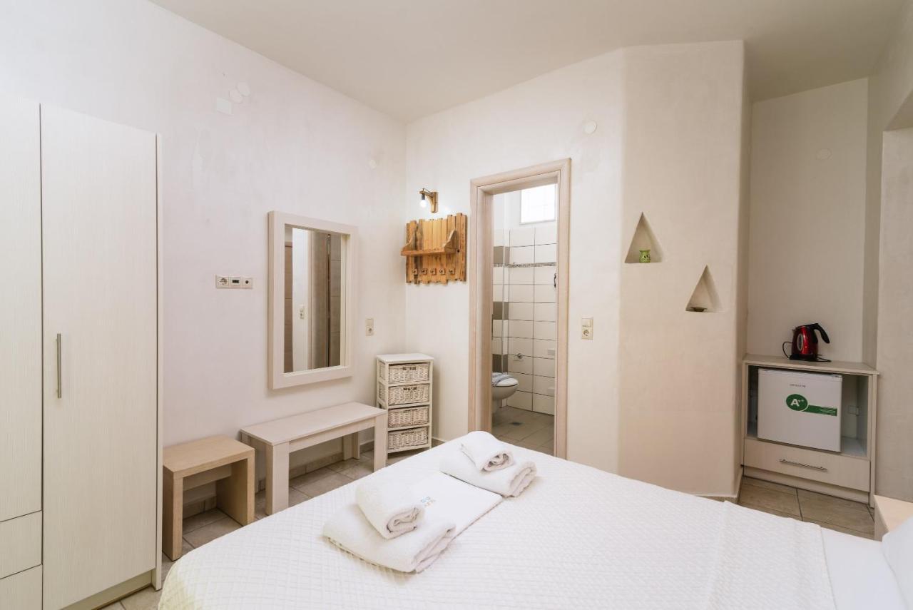 Hotel Sunshine Matala Екстериор снимка