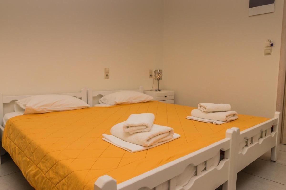 Hotel Sunshine Matala Екстериор снимка