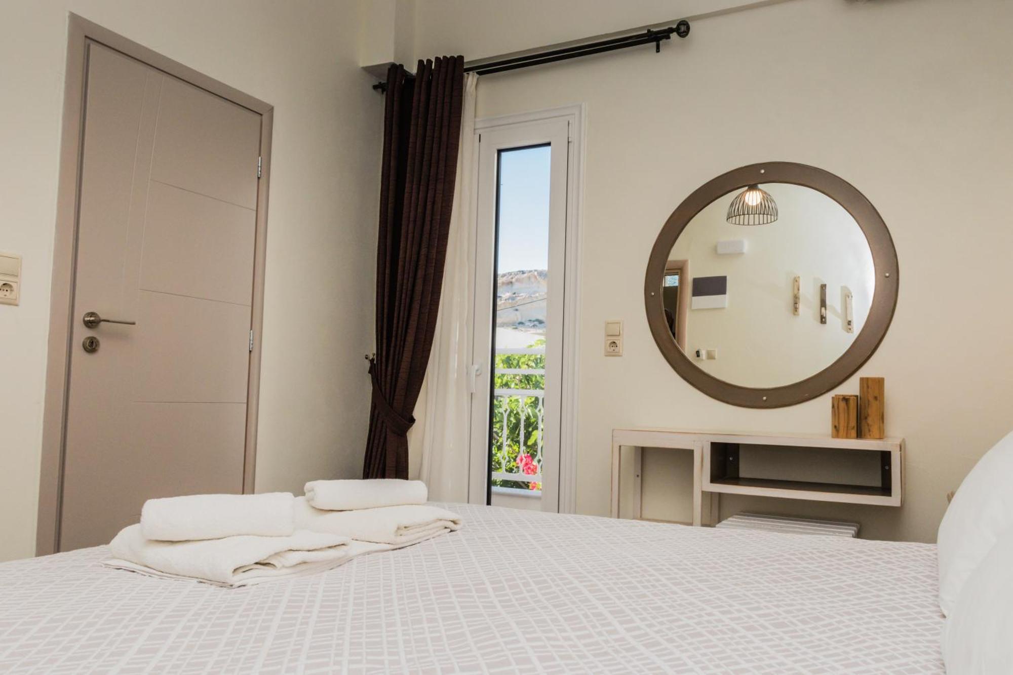 Hotel Sunshine Matala Екстериор снимка